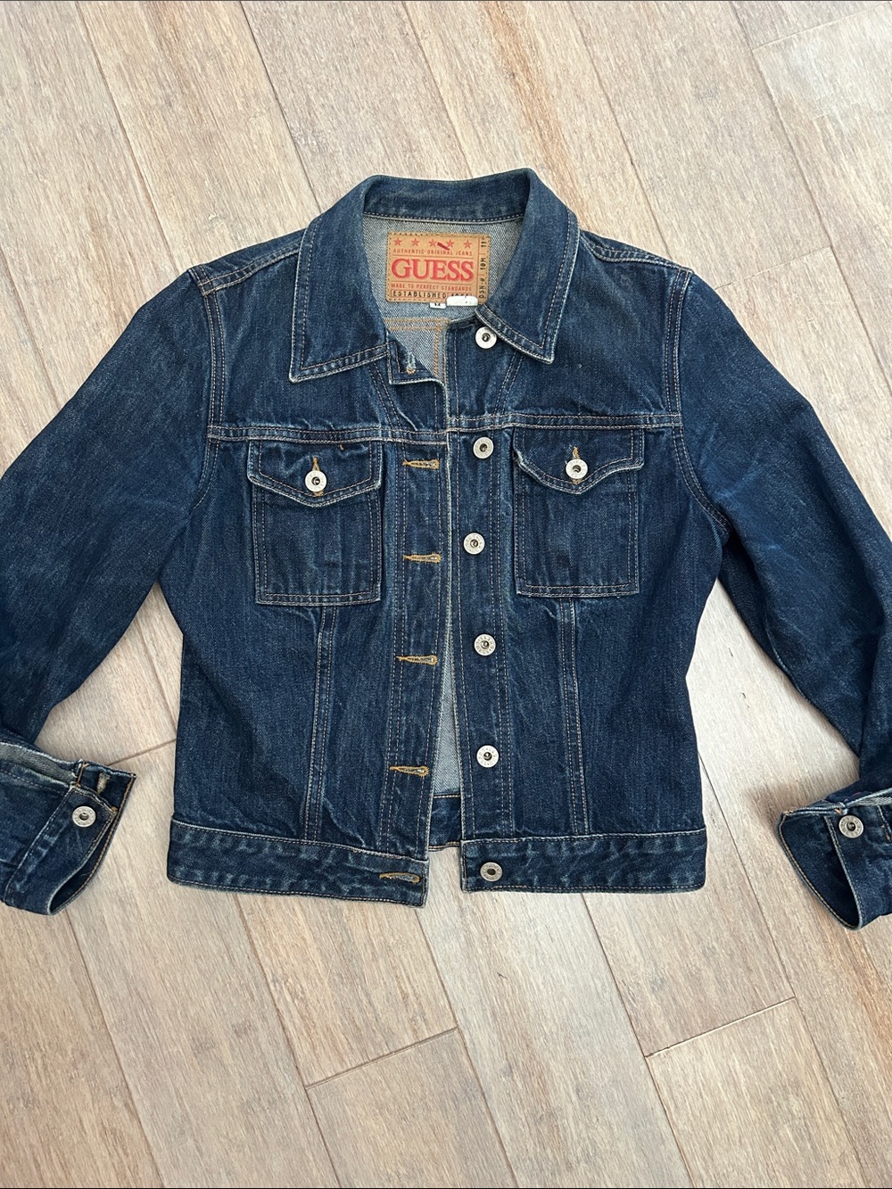 VTG Guess Dark Blue Denim Button-Up Jacket fitting waist retro crop size M